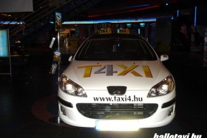 taxi4_szuletesnap 011.JPG